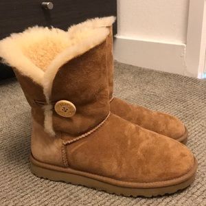 Classic UGG size 7